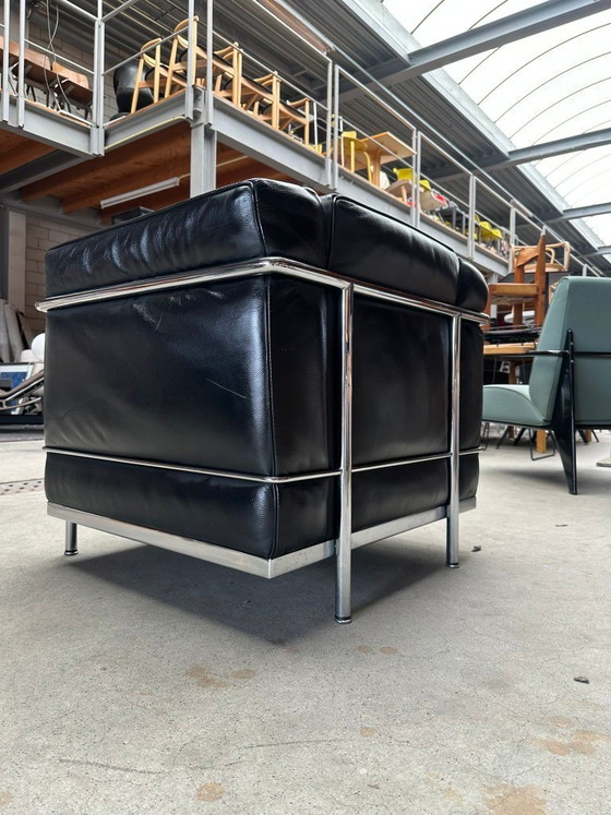Image 1 of Cassina LC2 Stuhl von Le Corbusier, Pierre Jeanneret & Charlotte Perriand (Lagerbestand: 2)