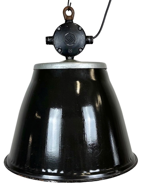 Image 1 of Lampada a sospensione industriale in smalto nero, anni '60