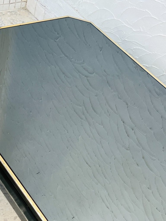 Tweekleurige salontafel van messing en zwart spiegelglas van Fedam (photo 9 of 18)