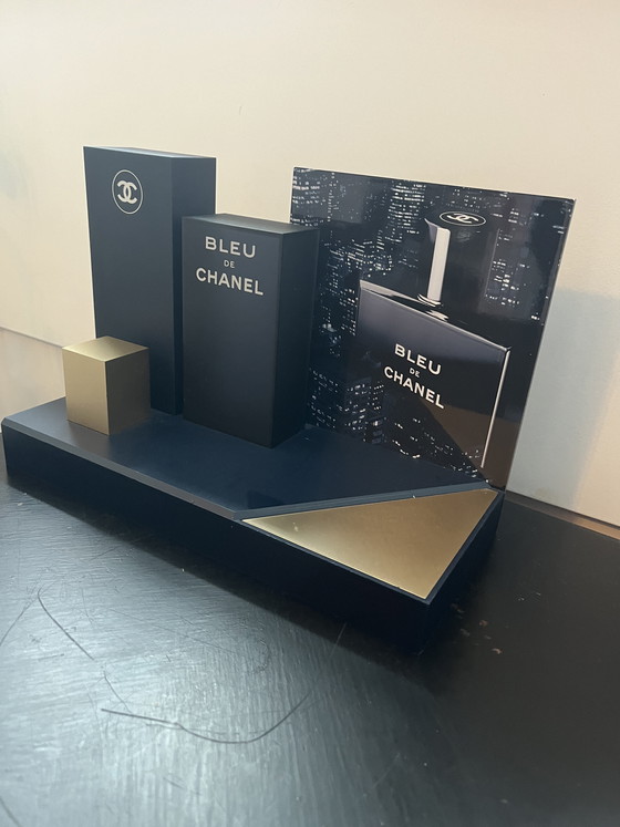 Image 1 of Bleu de Chanel display