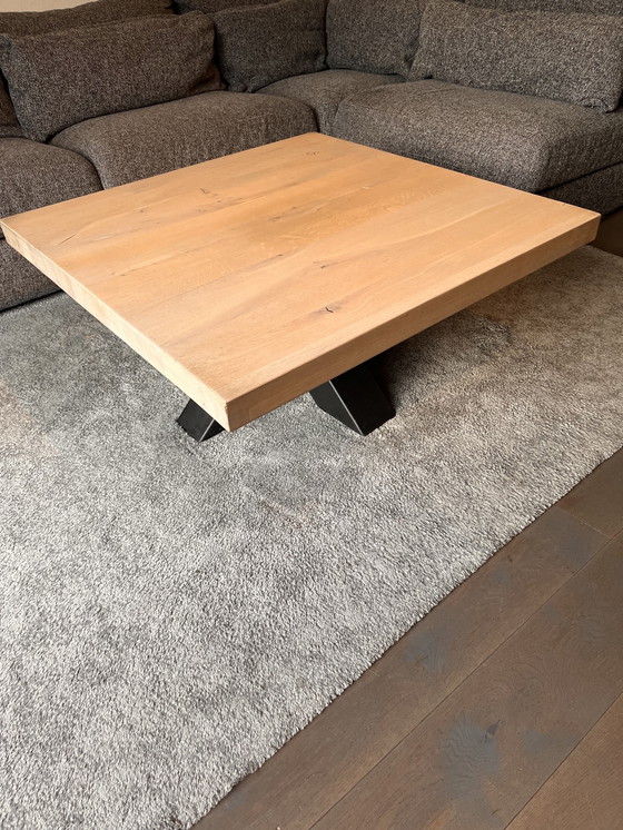 Image 1 of Stilvoller TV-Schrank aus Eiche und Stahl – grau gewaschene Oberfläche – 162 cm breit