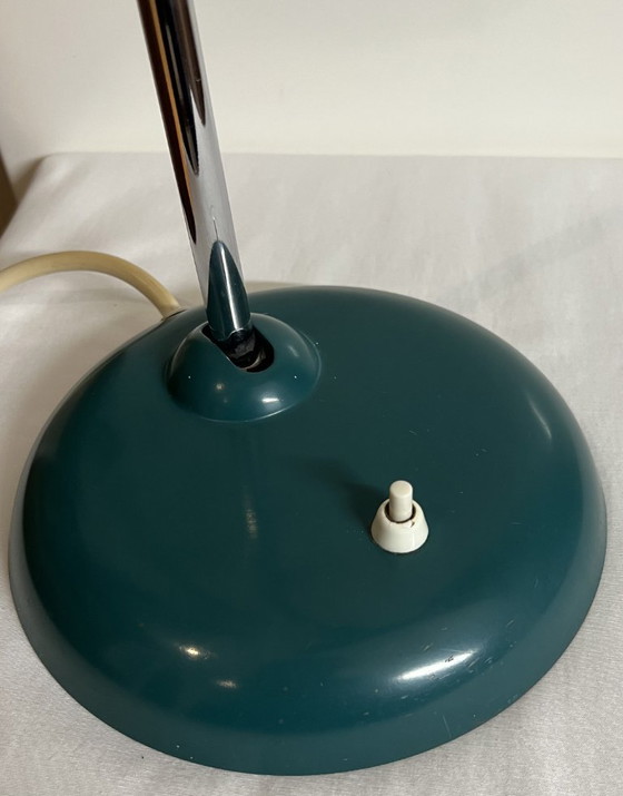 Verstellbare Schreibtischlampe Kaiser Idell Modell 6786 „Hexenhut“ Tischleuchte – Seegrün/Petrol (1950er) (photo 6 of 10)
