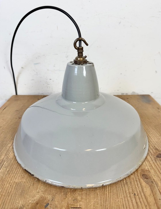 Image 1 of Lámpara colgante industrial de esmalte gris de Thorlux, década de 1960