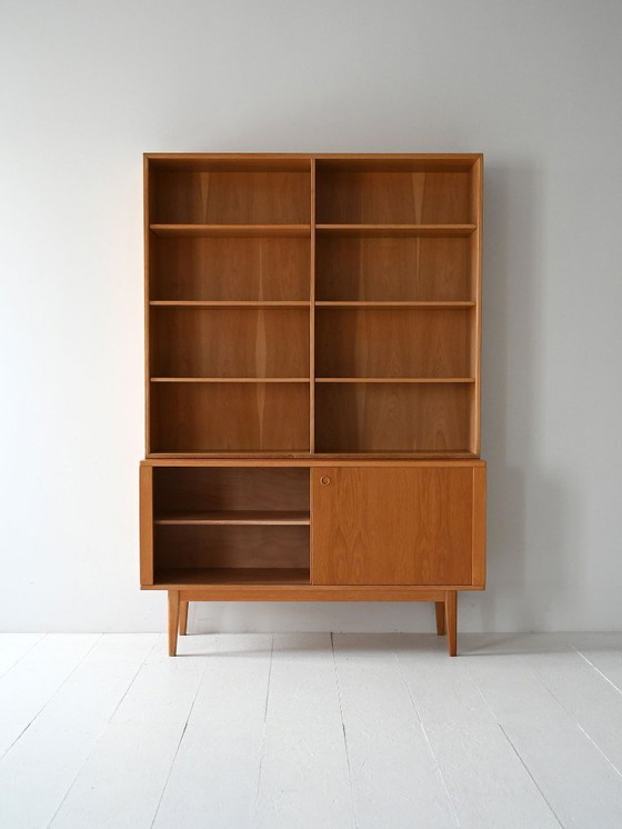 Image 1 of Bibliothèque de rangement vintage scandinave en chêne