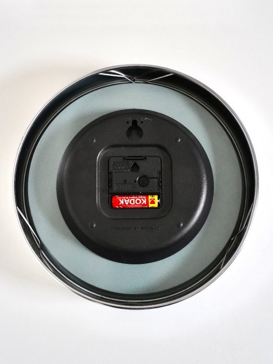 Image 1 of Vintage Siso & Co wandklok – jaren 70 popart oranje & chroom – Duits uurwerk