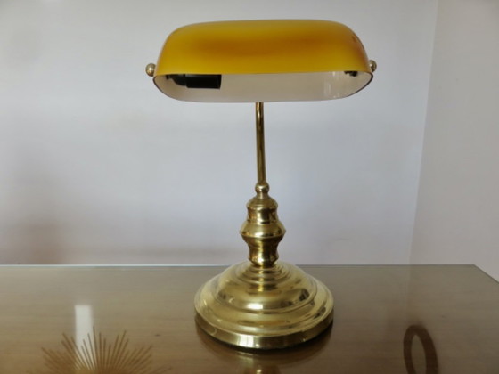 Banker's lamp in gilded brass and amber opaline, Table lamps, Glass, Gold, Klassiek (photo 11 of 15)