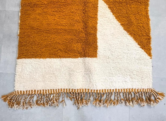 Image 1 of Tapis en laine fait main – coloris personaliseerbaar 250cmx150cm