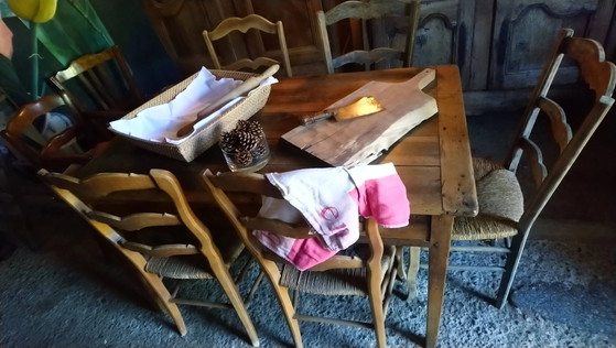 Bresse boerderijtafel in walnoot – Eettafels, Vintage (photo 12 of 16)