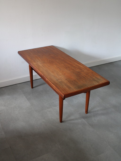 Vintage dänischer Couchtisch aus Teakholz mit Sprossen