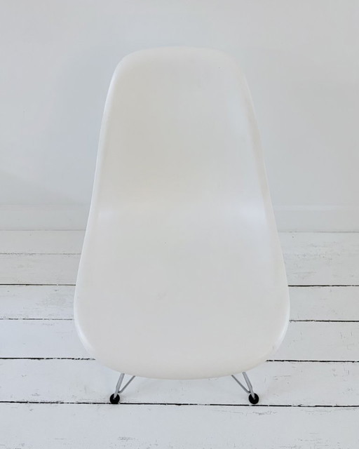 Chaise Vitra Eames DSR