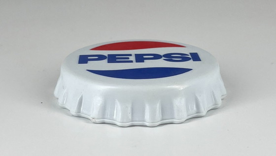 Image 1 of Décapsuleur Pepsi en forme de capsule couronne – Objet de collection Pepsi-Cola rétro/vintage