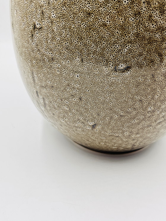 Image 1 of Œuf de dinosaure en céramique