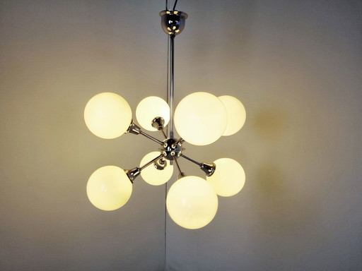 Vintage Sputnik-Kronleuchter aus Opalglas