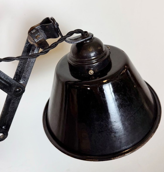 Image 1 of Lampada da parete industriale a forbice in smalto nero, anni '30