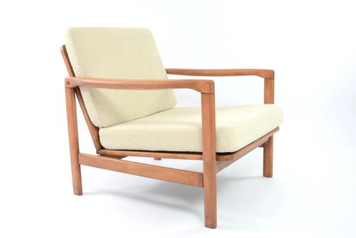 BZ fauteuils in lichtbeige bouclé