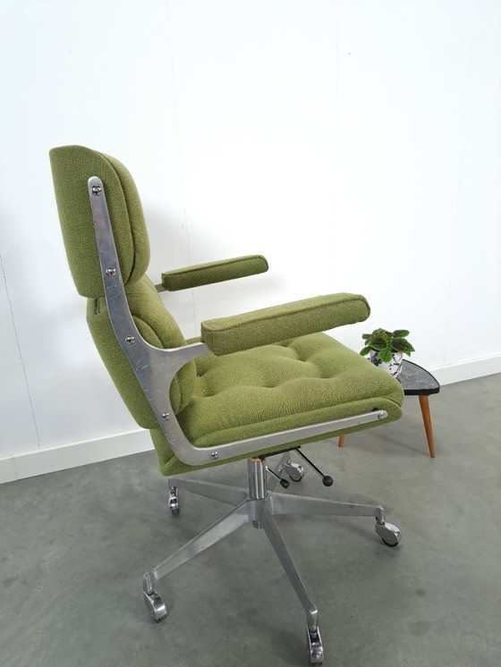 Image 1 of Grüner Drehstuhl von Ring Mekanikk Norway