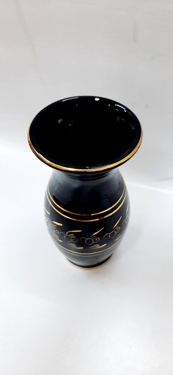 Image 1 of Vintage zwarte glazuur keramische vaas 21 cm