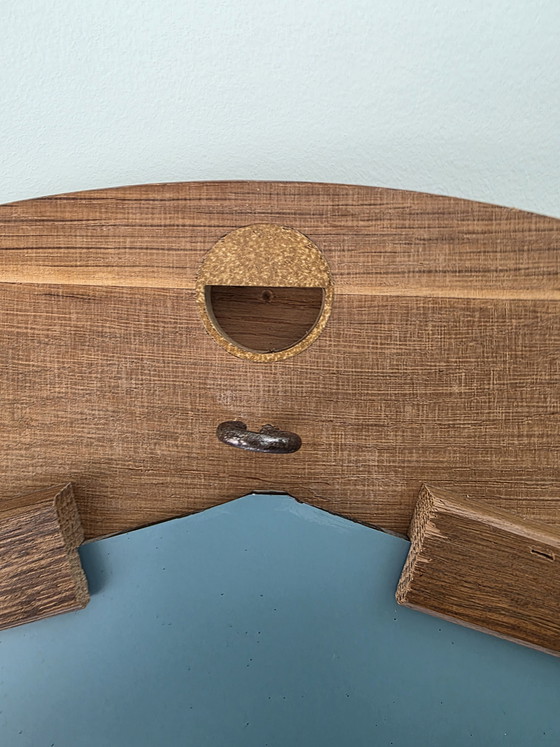 Image 1 of Specchio da parete vintage in legno dalla forma organica