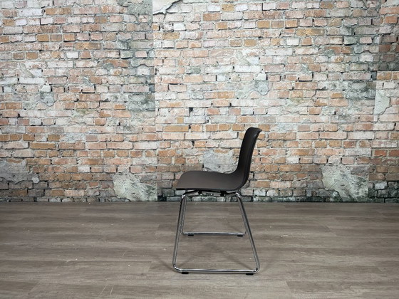 Image 1 of 4x Vitra HAL RE Sledge marrone