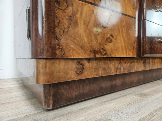 Image 1 of 1940s Art Decò sideboard in walnut and blond walnut