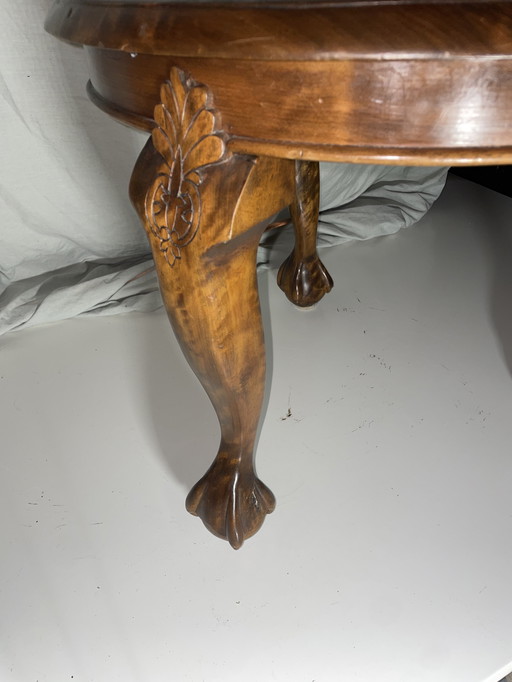 C'est à la griffe que l'on reconnaît le lion