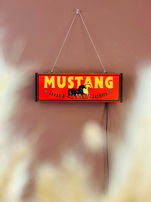 Caja de luz Mustang vintage única