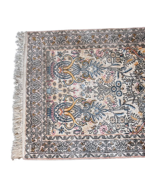 Image 1 of Tappeto persiano in seta Ghoum 93x153cm