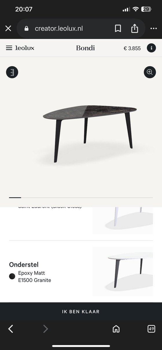 Image 1 of Leolux Bondi dining table