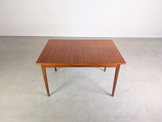 Image 1 of Table à manger extensible vintage en teck originale du milieu du siècle, danoise
