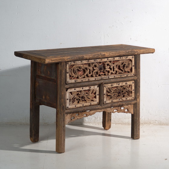 Consola china antigua con calados tallados – China, c. 1900 – Wood (photo 4 of 40)