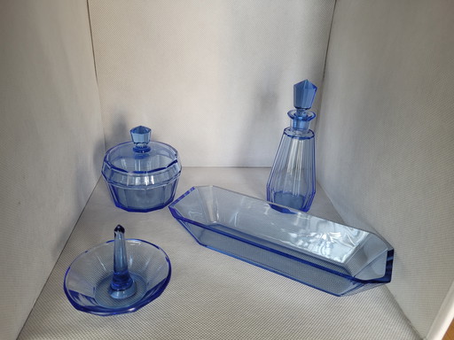 Vintage blauw glazen toiletset