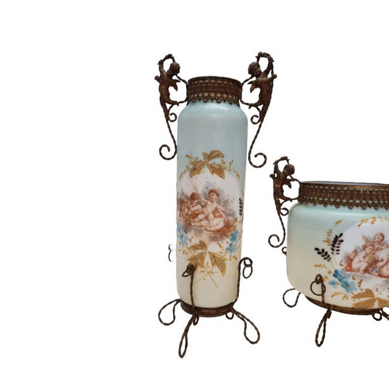 Image 1 of Juego de jarrones neoclásicos franceses de 3 piezas