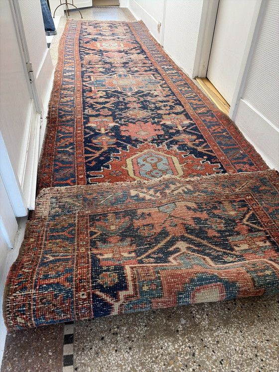 Tapis de couloir persan ancien exclusif 420x89 - Tapis noué à la main de style nomade Shiraz avec patine (photo 3 of 5)