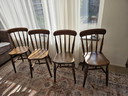 6 chaises en bois dur