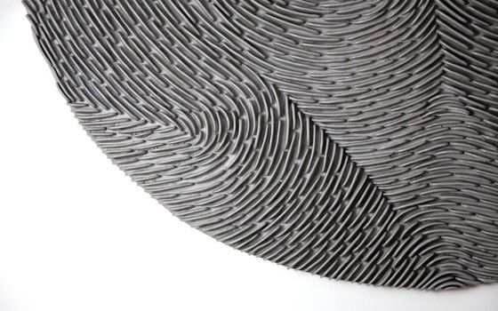 Image 1 of Grote handgemaakte wandsculptuur - Organische, moderne, ronde, 3D-decoratie van klei, biomorfische sculptuur, kleuren naar keuze