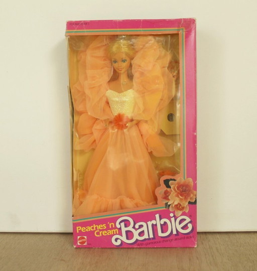L'emblématique Barbie Pêches et Crème n° 7926, Taïwan 1984