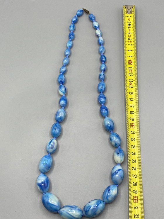 Vintage long necklace with large blue marbled beads – Decorative Objects (photo 5 of 5)