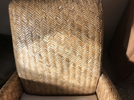 Image 1 of Dos sillones de caña tejida diseñados por Jan des Bouvrie
