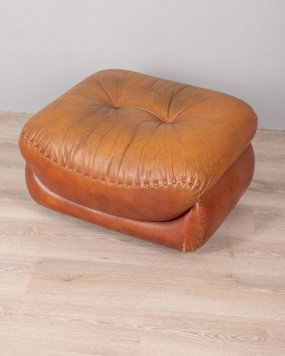 Image 1 of Vintage 70s Leather Pouf Footrest Mod. "Sapporo" Design Mobil Girgi