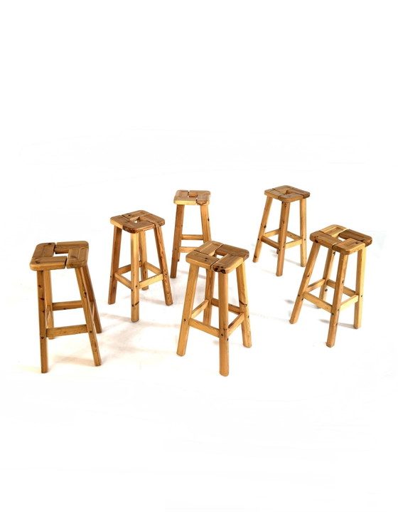Image 1 of 6x grenenhouten barkruk, stijl Olof Ottelin ‘50