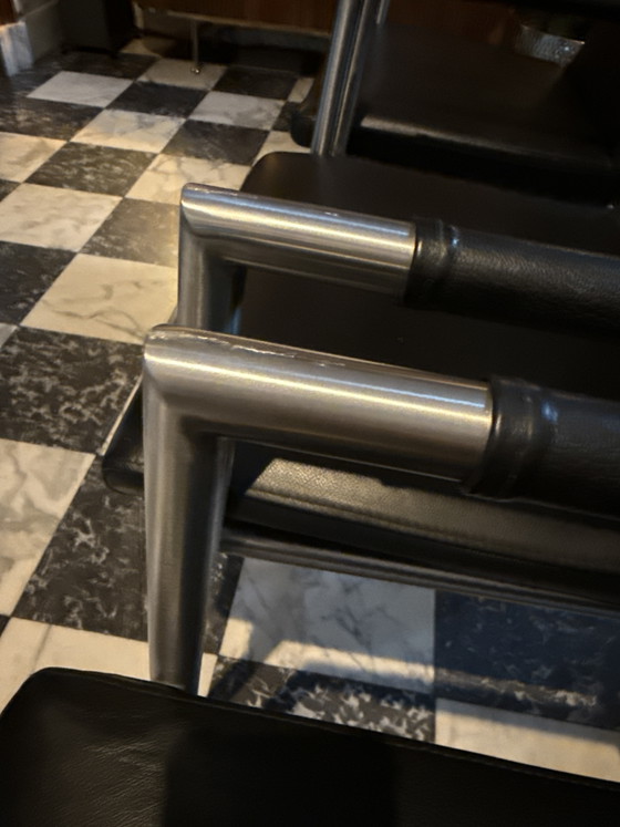 6 Black Minimalist Italian Dining Chairs, Design From the 80s or 90s. – Leather (photo 4 of 5)
