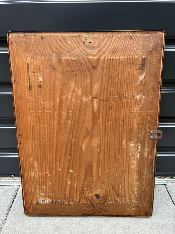 Specchio bisellato a forma organica Mid-century con cornice in legno, anni '40-'50, Vetro, Marrone (foto 4 di 5)