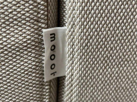 Image 1 of Poltrona Moooi Bottoni beige