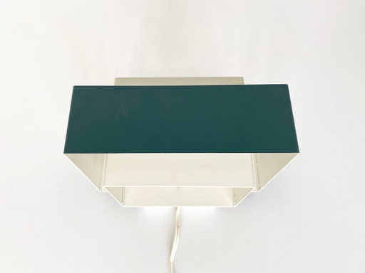 Philips wall lamp with a layered metal shade