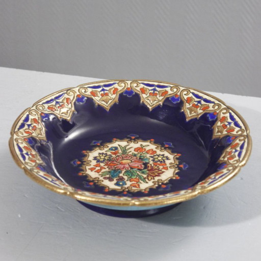 Coupe sur pied émaux de Longwy Renaissance décor Maurice Paul Chevallier