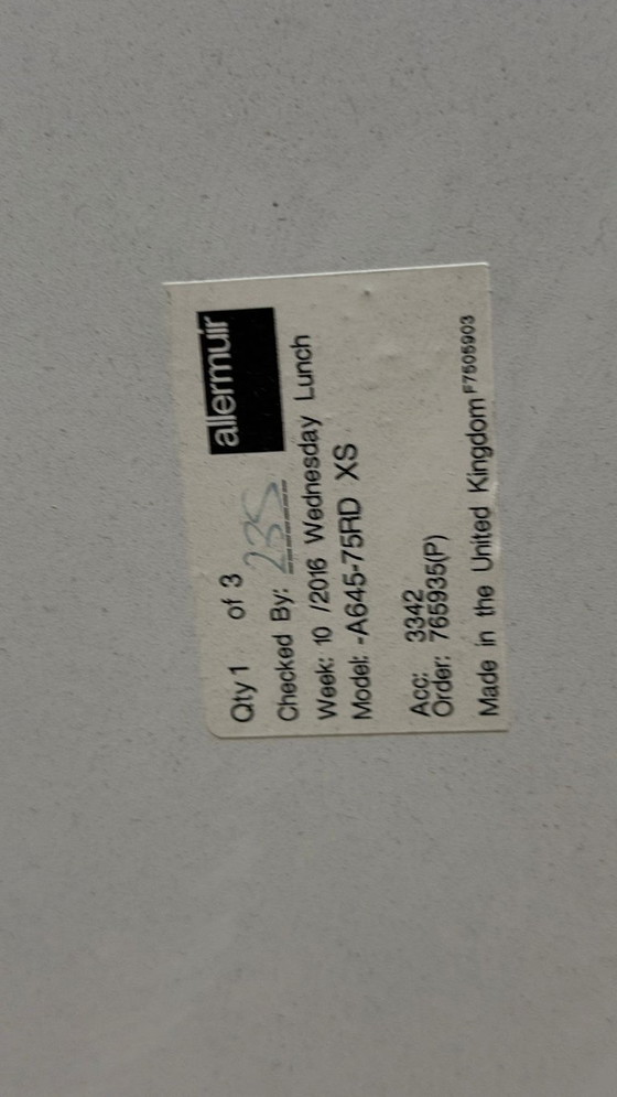 Image 1 of Table basse ouverte Allermuir