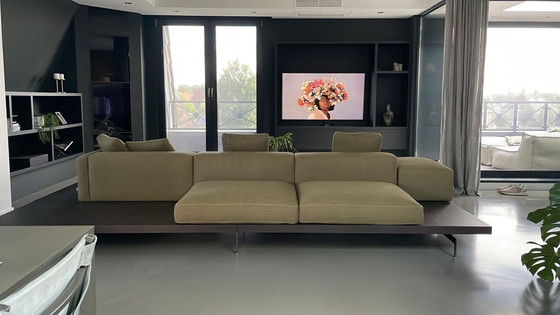 Image 1 of Divano Dock B&amp;B Italia versione alta base in legno