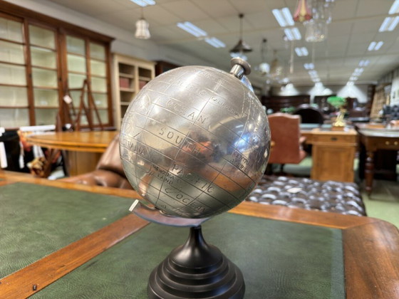 Classic Metal Table Globe – Decorative Objects, Aluminium (photo 3 of 5)