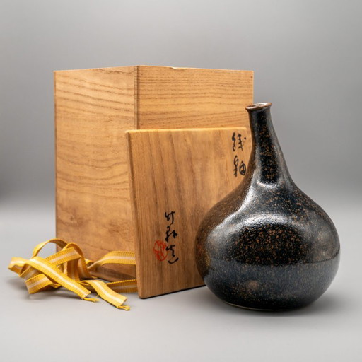 Rare Miura Chikken Japanese Kyō-yaki Vase Kyoto style Tenmoku (tetsu-yu) glaze