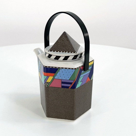 Image 1 of Escenario de la tetera Metropol de Barbara Brenner para Rosenthal, década de 1990